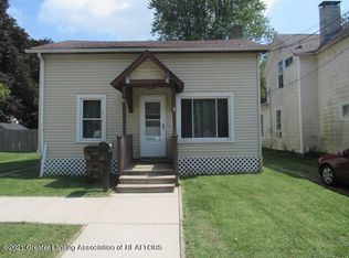 314 N Sheldon St, Charlotte, MI 48813