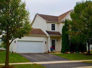 1867 Fescue Dr, Aurora, IL 60504