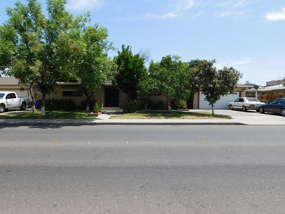 1st image of 1300 N Olive Ave