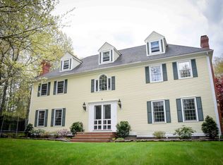6 Varnai St, Methuen, MA 01844