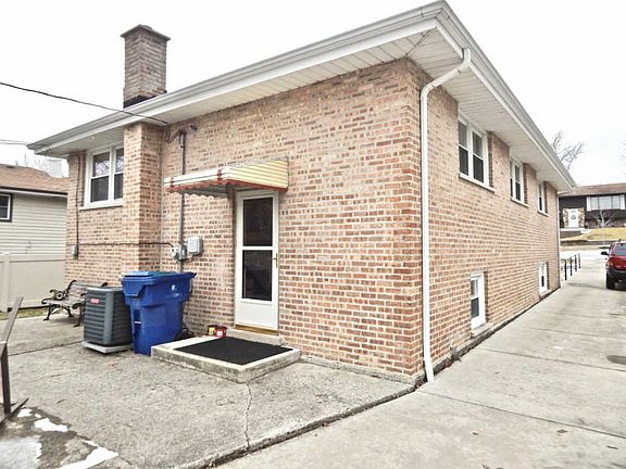 2nd image of 9405 S 81st Ave