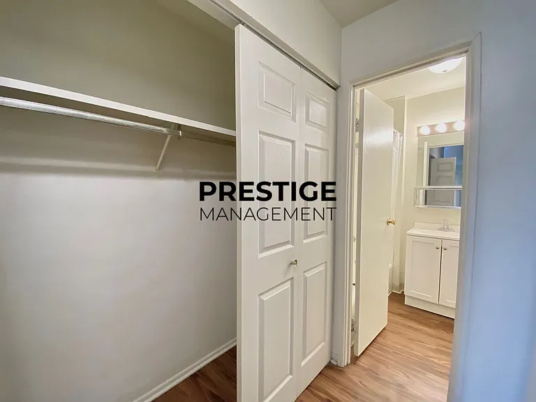 1680 Driftwood Dr #M — Photo 6