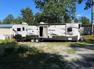 86 Iroquois Trl, Bracey, VA 23919