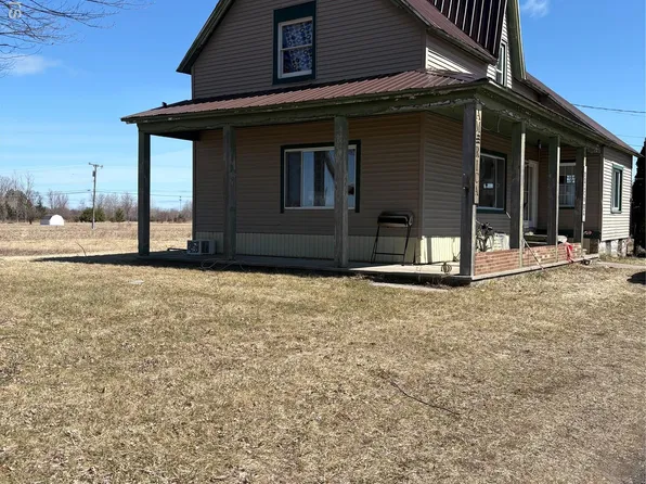 5230 State Rd, Fort Gratiot, MI 48059