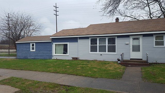1st image of 109 W 140th Ct