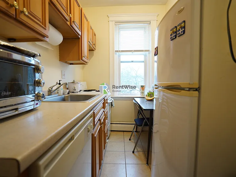 1846 Commonwealth Ave #15 — Photo 8