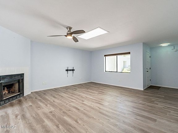 5th image of 7825 N Calle De La Aldea