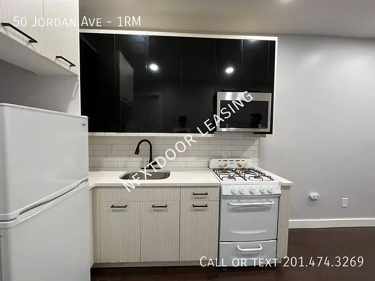 50 Jordan Ave #1 — Photo 2