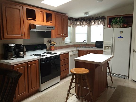 2nd image of 450 E Bradley Ave Space 38