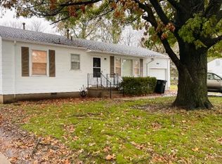 5944 E Newton Pl, Tulsa, OK 74115