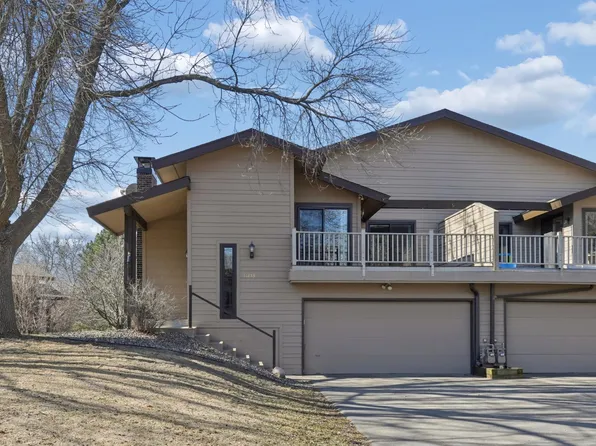 14618 Hampshire Pl, Burnsville, MN 55306