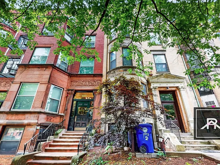 1073 Beacon St #6 — Photo 1
