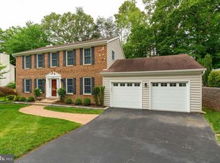 7314 Scarborough St, Springfield, VA 22153