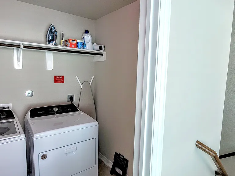710 Lee Ave — Photo 31
