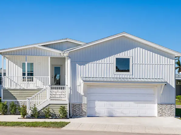 12575 Pine Dr #304, Fort Myers, FL 33908