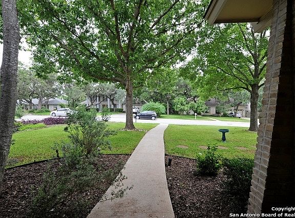 2nd image of 1211 Country Path