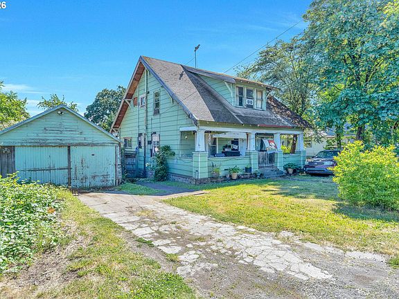 4th image of 10510 SE Harold St
