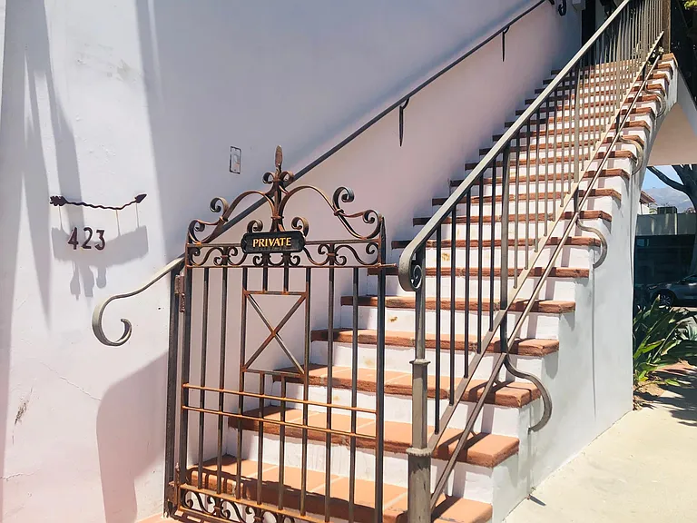 Private Entrance