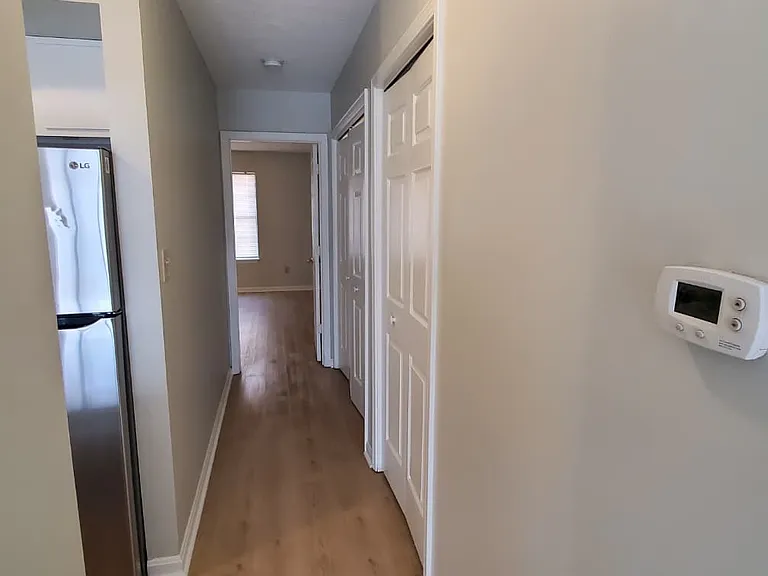 1100 Horsemans Ln #24 — Photo 32