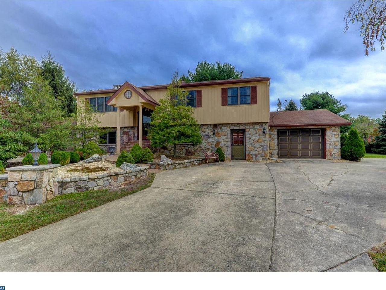 6 Split Rail Ct, Berlin, NJ 08009 Zillow