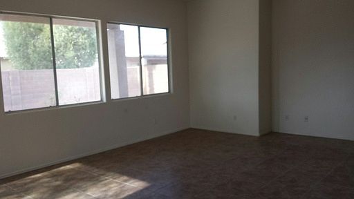 3rd image of 13537 W Ironwood St