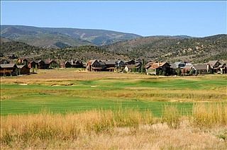 3rd image of 271 Harvester Ct