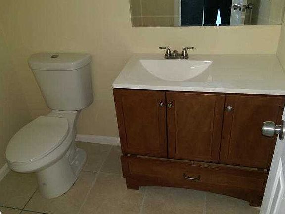 4th image of 1669 Woodbridge Lakes Cir #1669