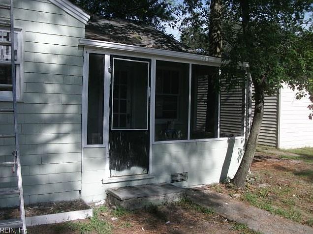 1st image of 2517 Pleasant Ave APT 4
