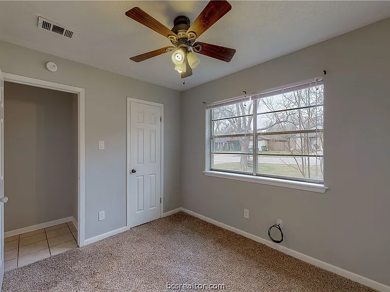1107 Braeswood Dr — Photo 30