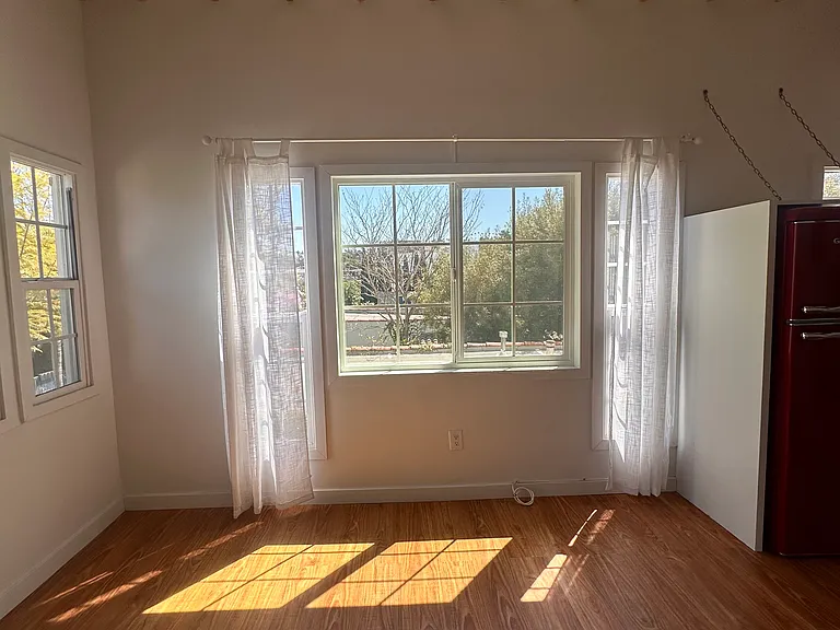 4244 Gateway Ave #1/2 — Photo 5