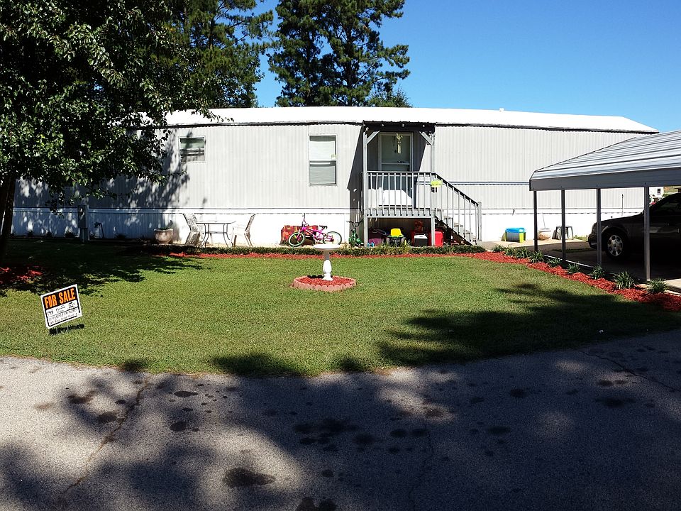 front yard ....road view