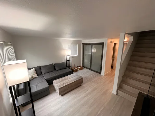 365 N Glenwood St APT A, Jackson, WY 83001