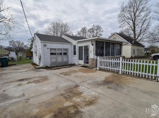 1807 E 15th St, Muncie, IN 47302