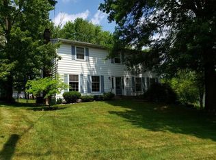 16 Alpine Dr, Apalachin, NY 13732