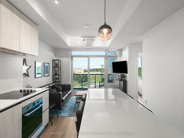 2495 Eglinton Ave W #609 — Photo 6