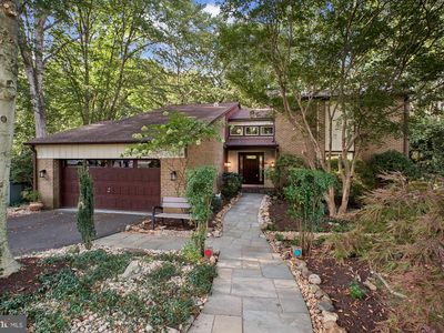 4056 41st St N, Mc Lean, VA, 22101