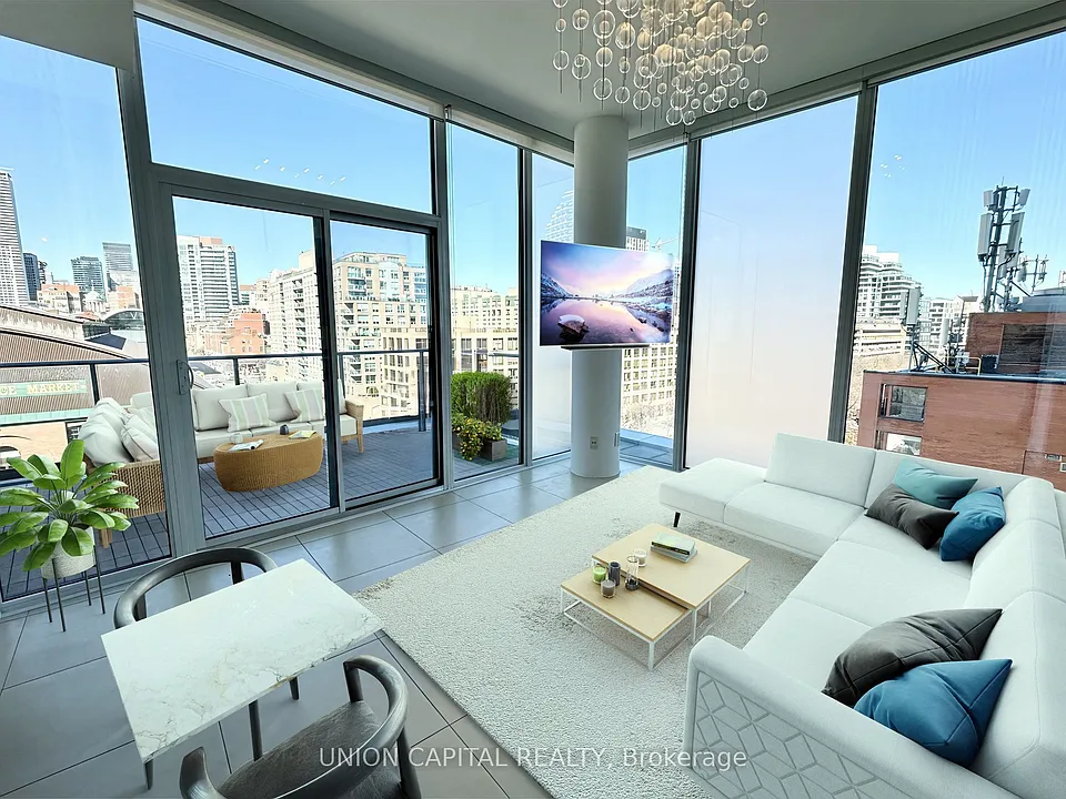 3 Market St #608