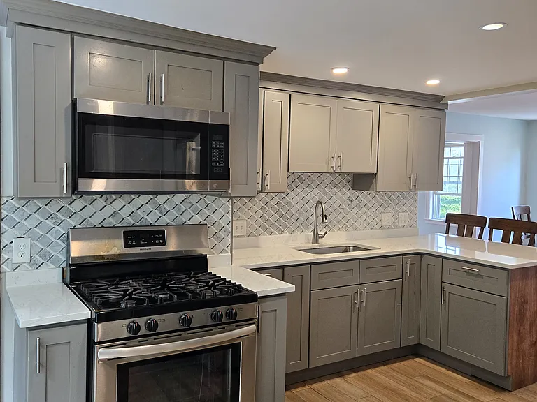 14 Summit Ave #2 — Photo 2