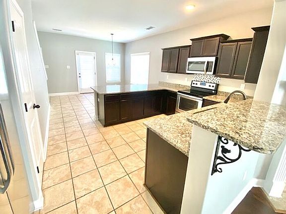 3rd image of 5326 Creeklaurel Way
