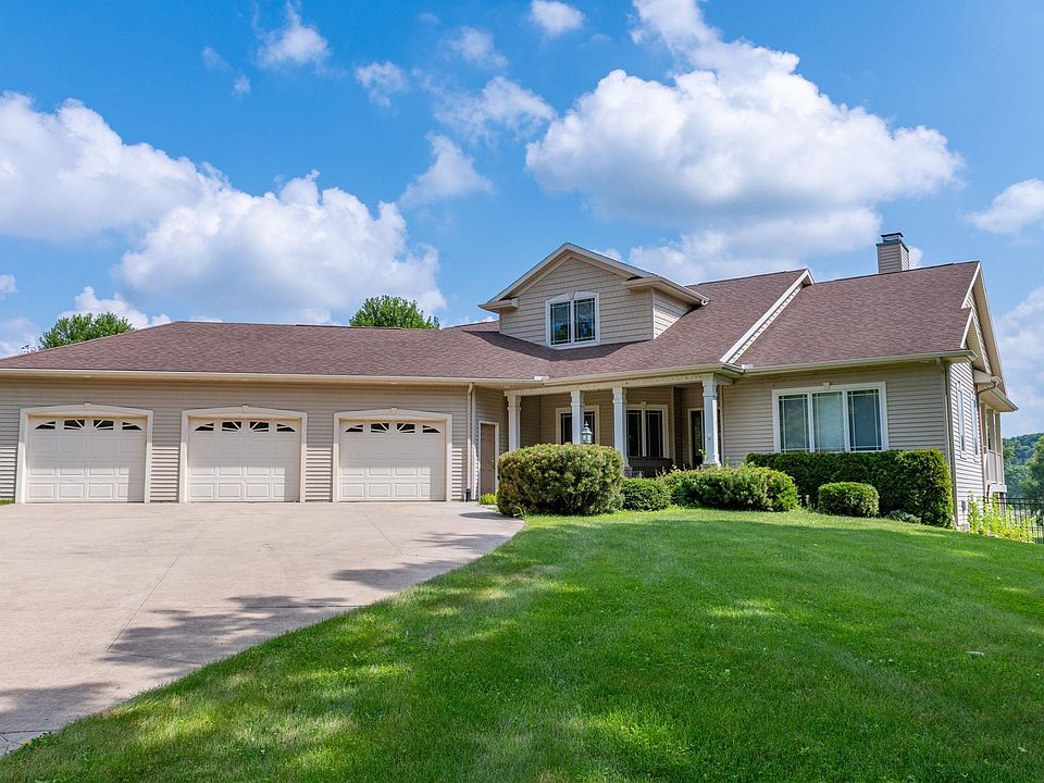 1st image of 24465 Copper Ridge Dr