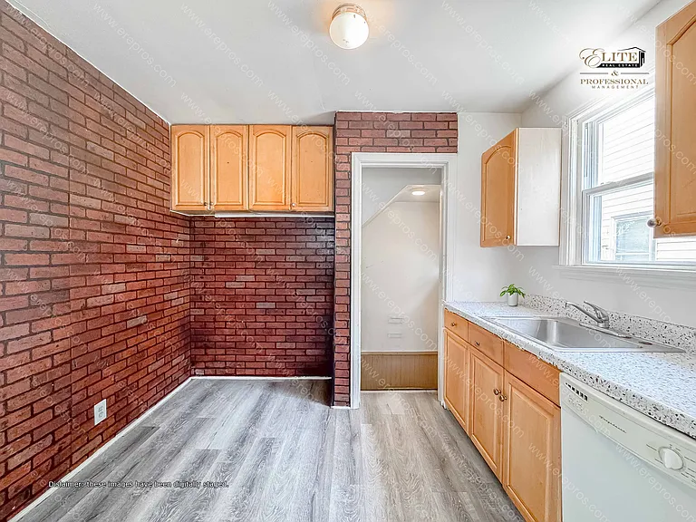 9134 Winthrop St — Photo 11