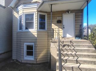 9542 S Avenue M, Chicago, IL 60617