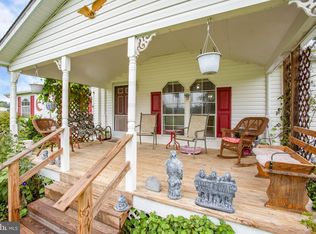 12037 Windy Acres Ln, Locust Grove, VA 22508