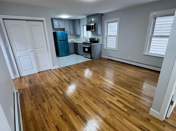 78-32 87th Avenue image 1 of 12