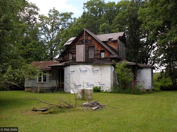 2nd image of 35025 Lily St NW