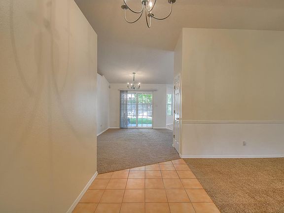 4th image of 9208 Yvonne Marie Dr NW