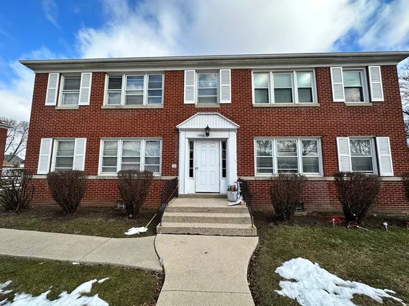 3069 S 38th St #2, Milwaukee, WI 53215