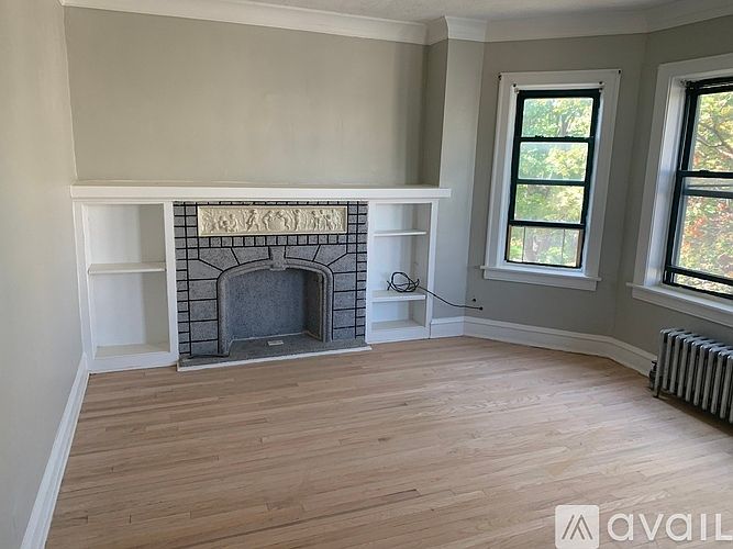 2nd image of 6315 S Artesian Ave #1A