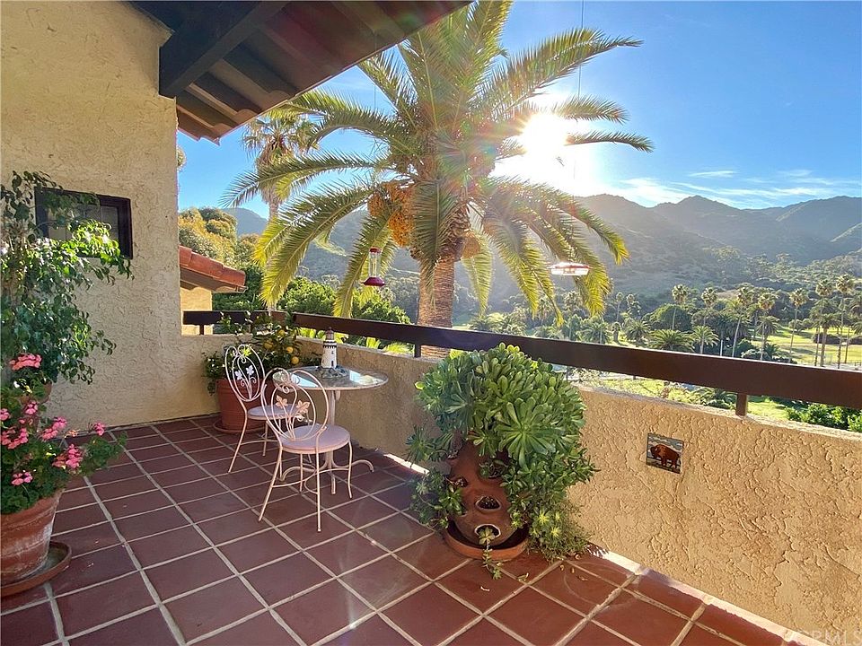 1st image of 6 Cabrillo Dr