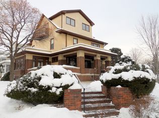 2446 Irving Ave S, Minneapolis, MN 55405